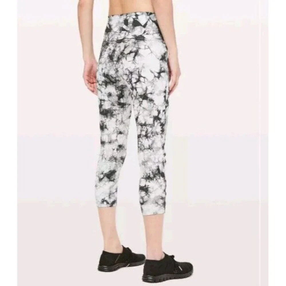 Lululemon Wunder Under Crop Hi-Rise Luxtreme Dual Shibori Pattern 21" 10 W6AQES - Picture 4 of 10